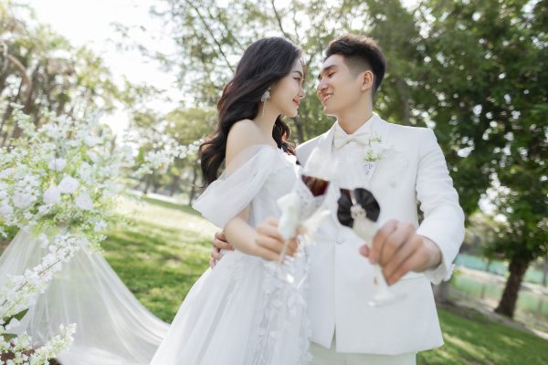 Chụp ảnh cưới thủ dầu một